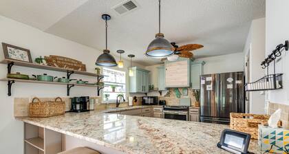 Private Pool & Golf Cart! Villa By Spanish Springs