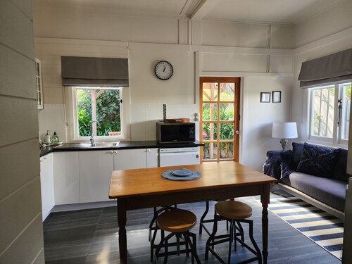 Bowen Toft Villa- River View home from home