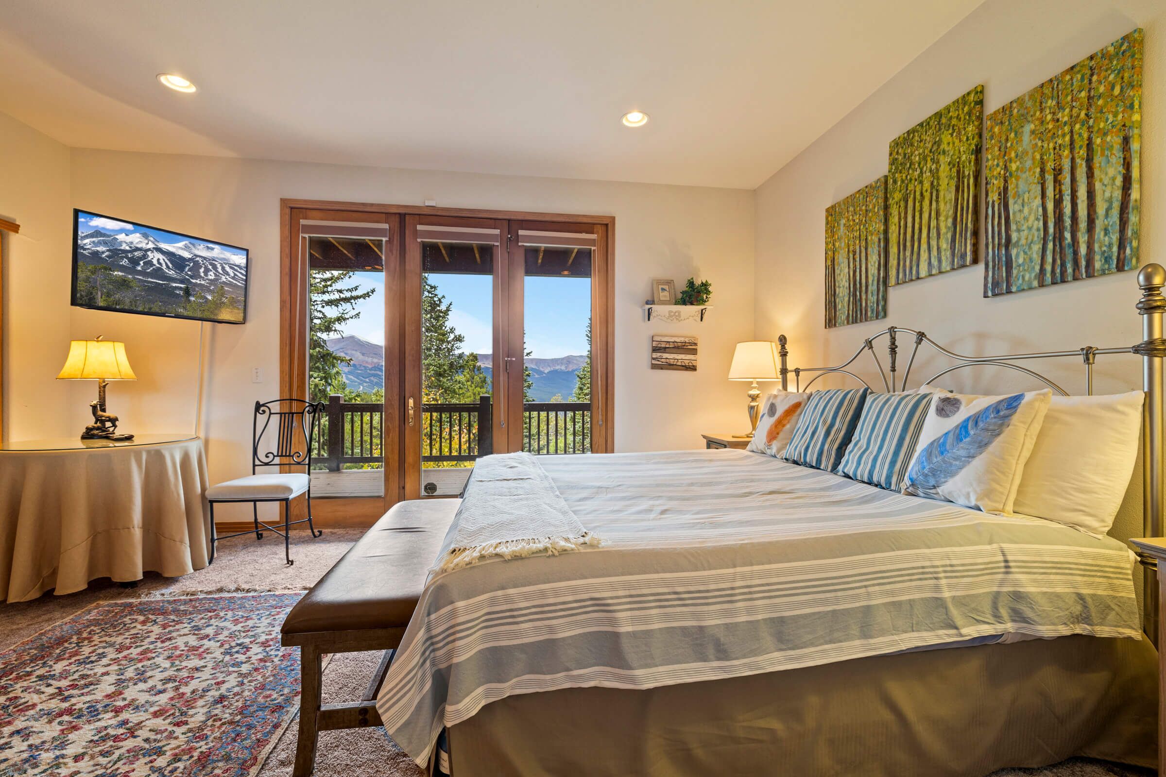 6 chambres, bureau, Wi-Fi gratuit, draps fournis