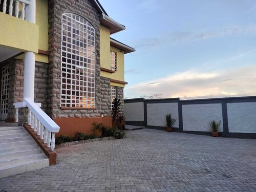 Gorgeous villa with fans in Athi River for a relaxing getaway, near SGR, Airport