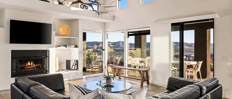 Televisión, oficina