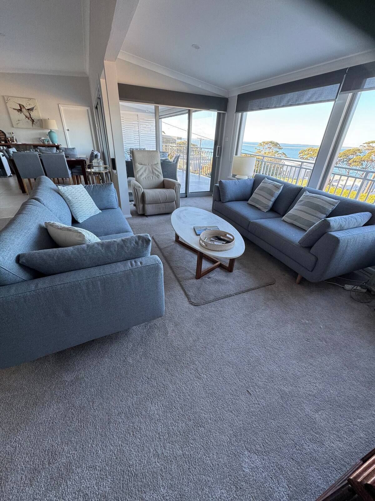 Televisión, chimenea