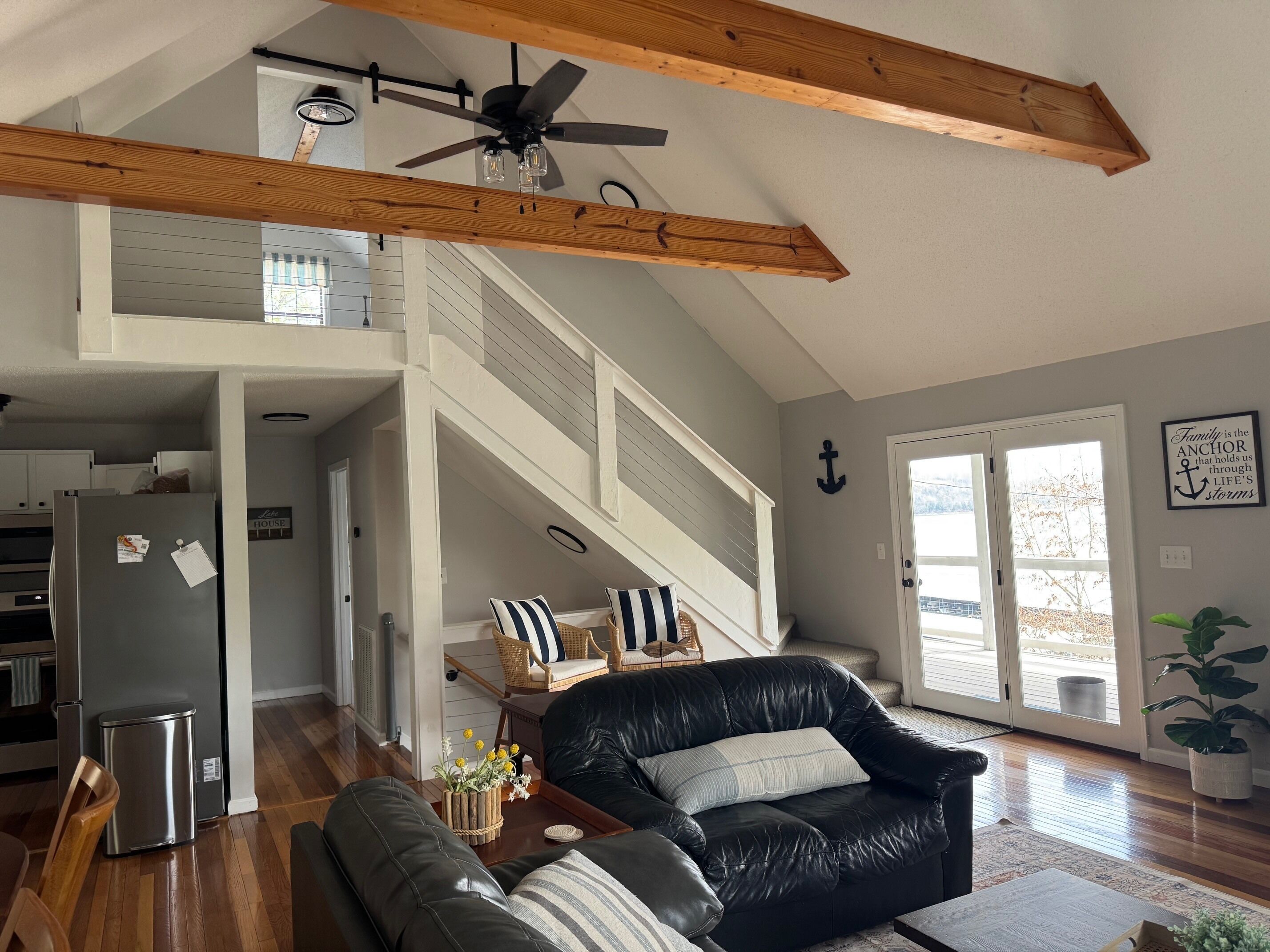 Smart TV, fireplace, DVD player, books