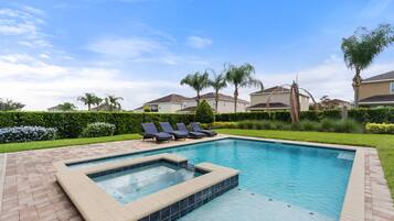 Villa, 6 habitaciones | Alberca