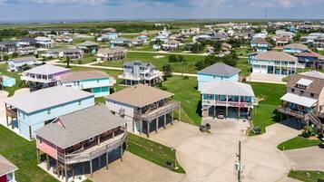 House, 3 Bedrooms | Exterior