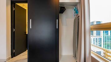 1 chambre, Internet