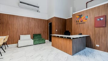1 bedroom, Internet