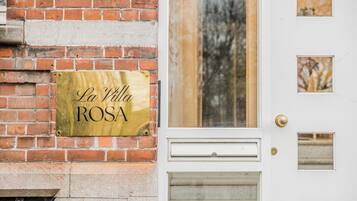 Façade de l’hébergement