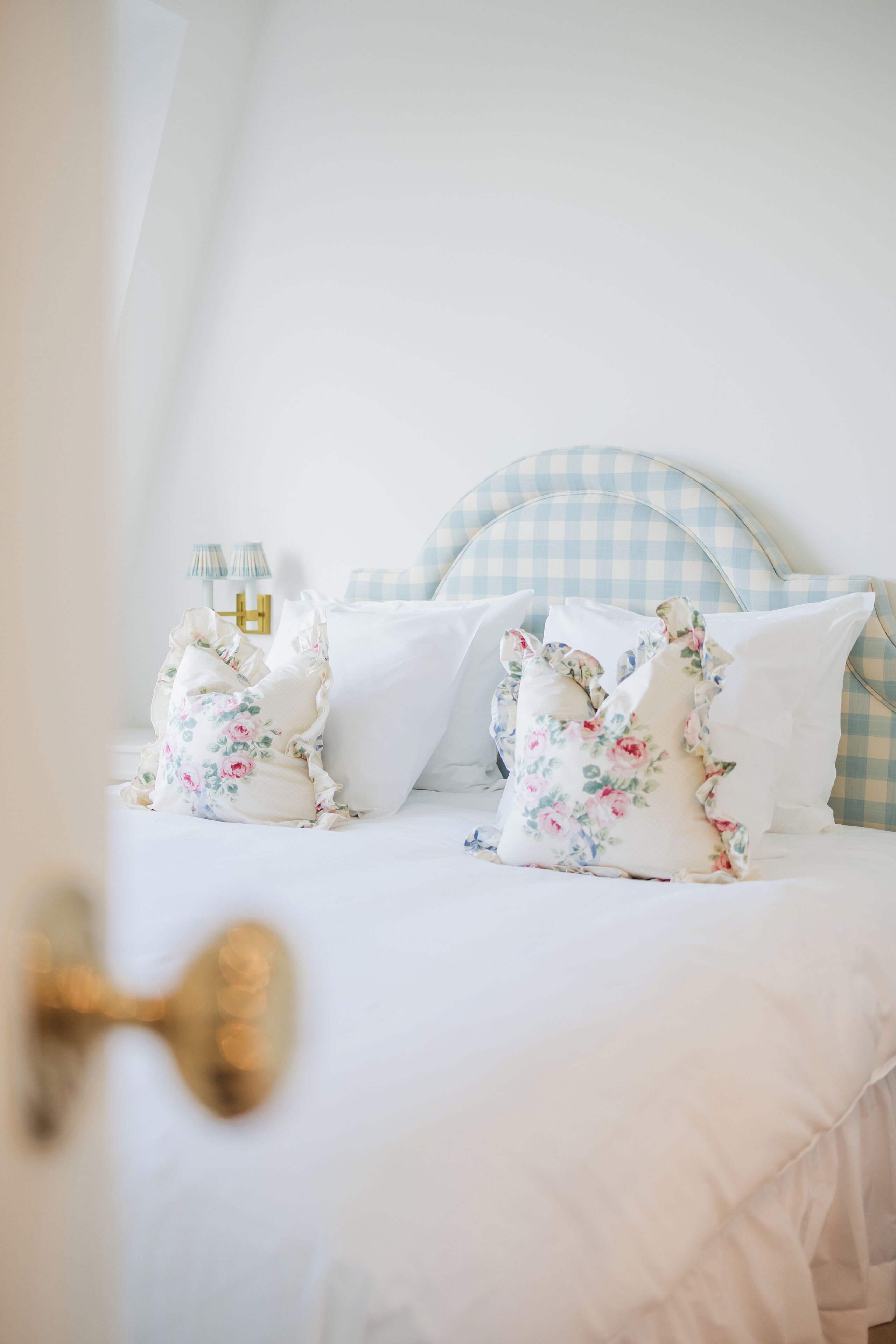 Deluxe Quadruple Room, City View | Desk, laptop workspace, blackout curtains, soundproofing