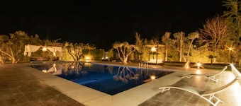 Sumptuous family villa in Fez with large garden and private pool