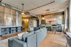 Televisión y oficina