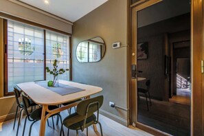 Dining - Único Boutique 3 Dorm - Ideal Compras! (Providencia)