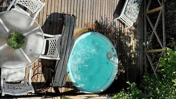 屋外プール、温水プール