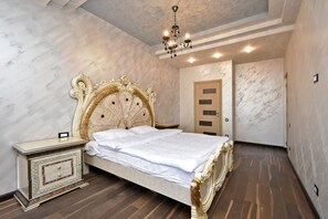 华丽公寓, 2 间卧室 | 遮光窗帘、熨斗/熨衣板、免费 WiFi