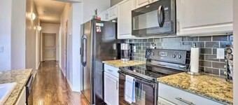 3 En-Suite Bedrooms - 3 Private Bathrooms - Restaurants - Parks - Attractions