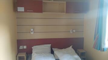 2 chambres, accès Internet, draps fournis