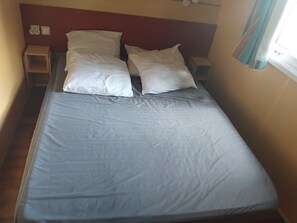 2 chambres, accès à Internet, literie fournie