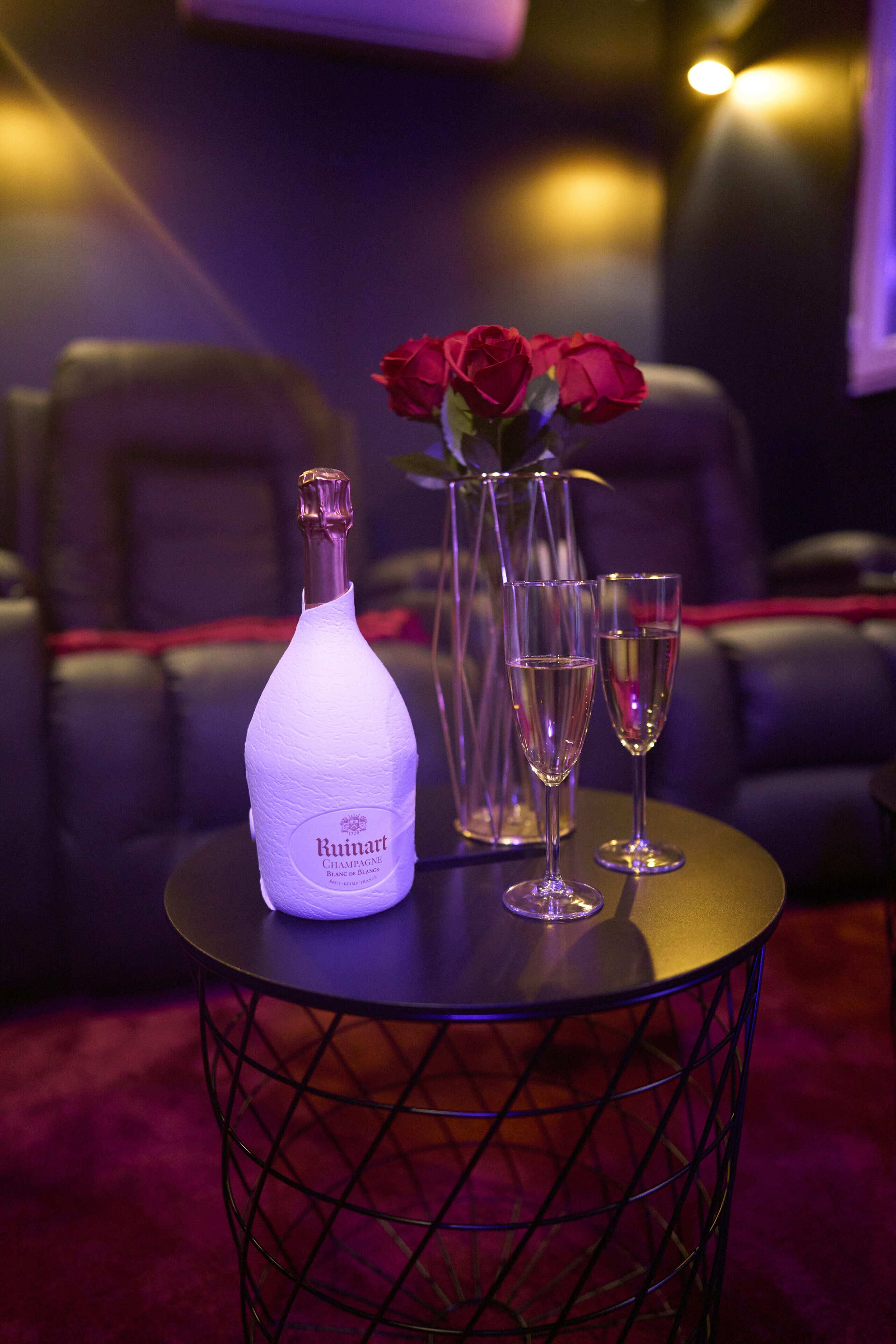 La Romance Room - Jacuzzi | Cinéma | Sauna - Sevran