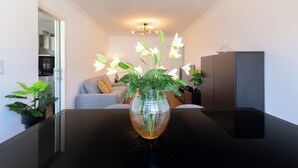 Interior - Great remodeled apartment - 5 min to the beach! (Carcavelos)