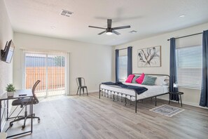 5 soverom, strykejern/-brett, wi-fi og sengetøy