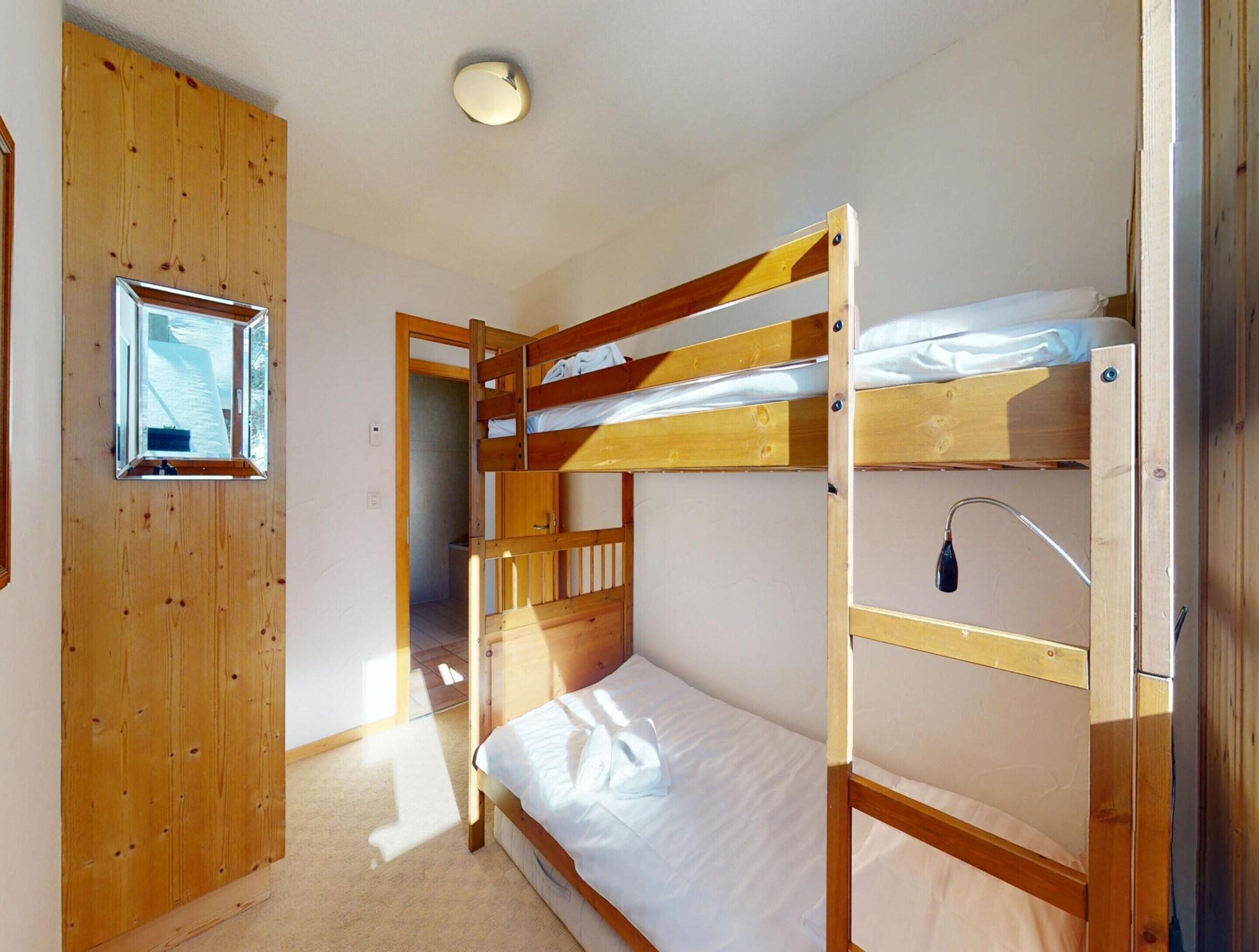 Apartment | 3 bedrooms, individually furnished