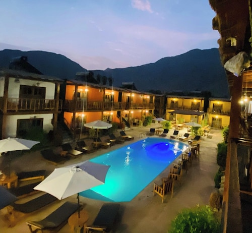 Casa de Campo Bungalows & Suites