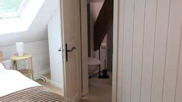 3 chambres, fer et planche Ă repasser, lit parapluie, Wi-Fi gratuit