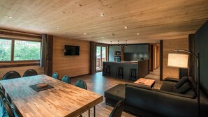 舒適公寓, 露台, 山景 | 高級寢具、特厚豪華床墊、免費嬰兒床、免費 Wi-Fi
