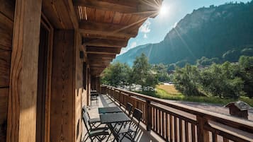 Comfort-huoneisto, parveke, vuoristonäköala | Terassi/patio