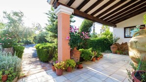 House | Garden - Ibipozo Bungalow in Pozo Alcon (Pozo Alcon)