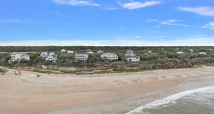 Luxury 5BR Oceanview ~ Chiltren By the Sea