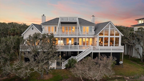 Luxury 5BR Oceanview ~ Chiltren By the Sea