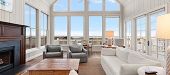 Luxury 5BR Oceanview ~ Chiltren By the Sea