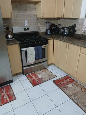 微波爐、焗爐、爐具、洗碗機