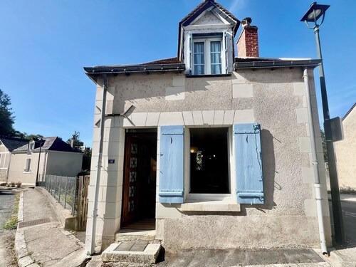 The Squirrels' Enclosure