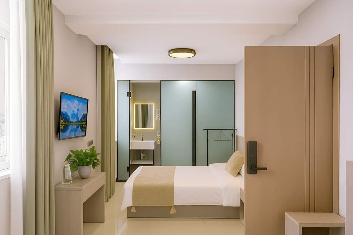 Literie de qualité, couette en duvet, lit avec matelas à plateau-coussin