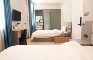 Ropa de cama de alta calidad, cubrecamas y colchones con pillow-top 