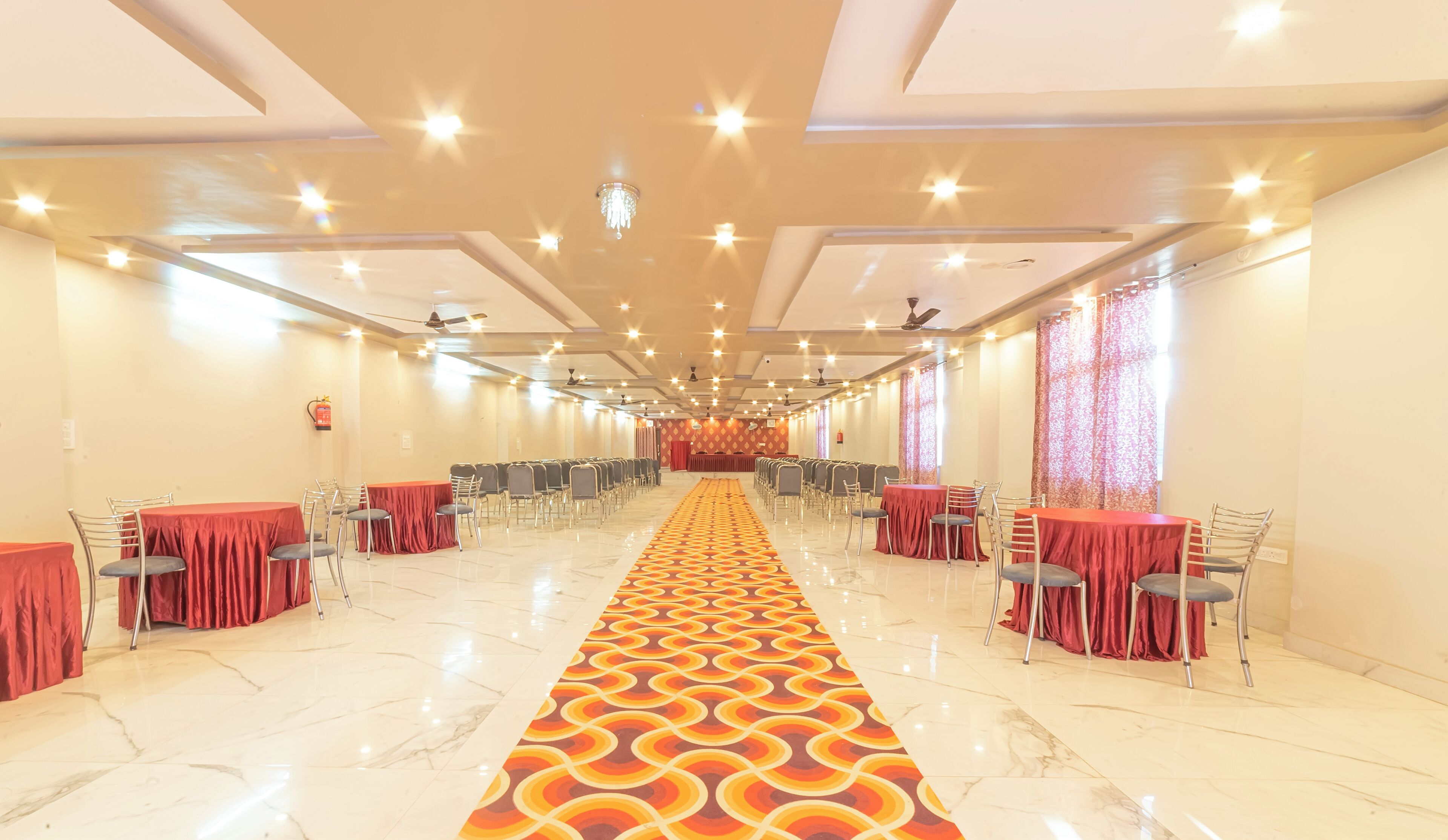 Banquet hall