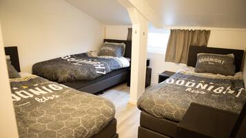 House | 6 bedrooms, individually furnished