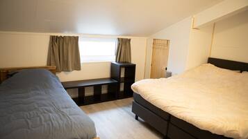 House | 6 bedrooms, individually furnished