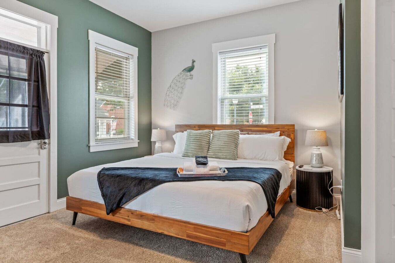 3 bedrooms, desk, iron/ironing board, WiFi