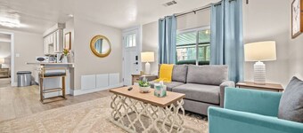 Private Basement - Two King Beds and Hot Tub