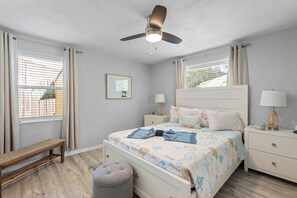 2 bedrooms, desk, iron/ironing board, free WiFi