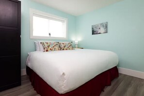 1 chambre, fer et planche à repasser, accès à Internet, literie fournie