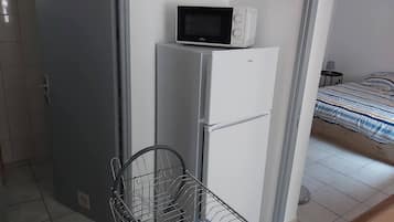 1 habitación, internet y ropa de cama