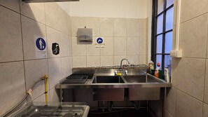 Shared kitchen facilities