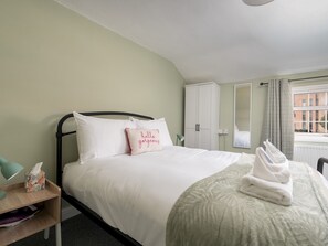 2 chambres, fer et planche à repasser, accès au Wi-Fi (inclus)