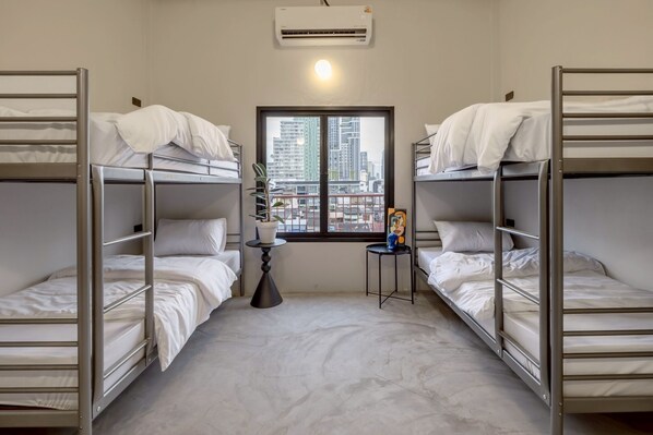 Comfort Quadruple Room | Free WiFi