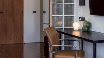 Deluxe Triple Room, City View | Free WiFi