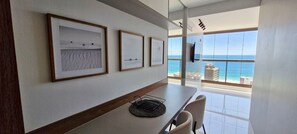 Basic Apartment | Living area